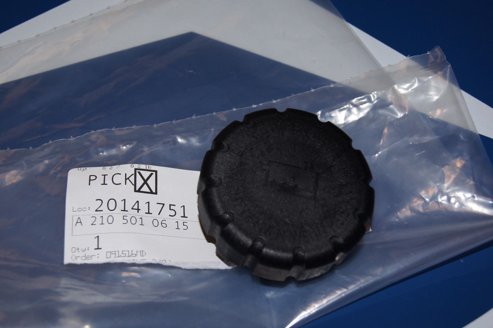 Mercedes Benz Radiator Coolant Cap C230 C240 C320 C32 C55 AMG C300 C350 C Class