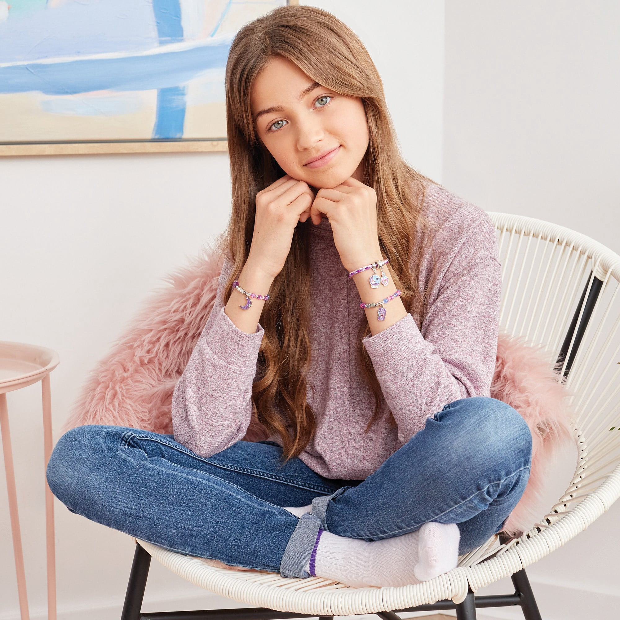 Make It Real: Crystal Dreams DIY Spellbinding Jewels & Gems - Create 8 Unique Charm Bracelets, 329 Pieces, Pink Purple & Blue, Tweens & Girls, Arts & Crafts, Kids Ages 8+