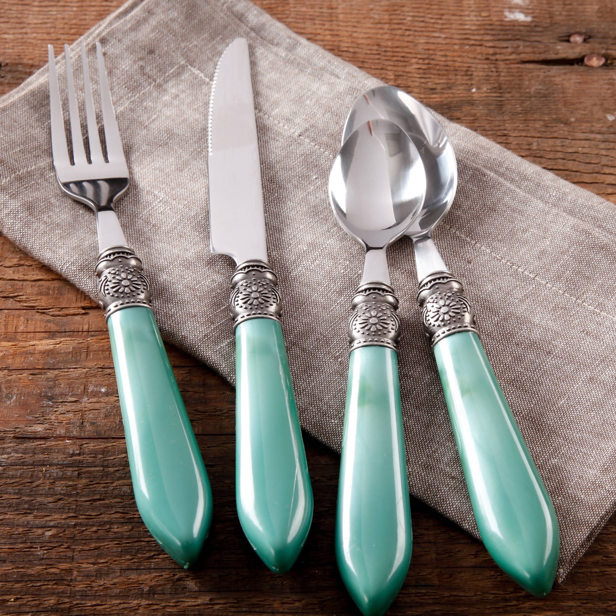 The Pioneer Woman Linen Green Cowgirl Lace Stainless Steel Flatware Set