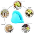 thumbnail image 3 of Support de Casserole en Silicone Mitaine de Four, 4 Pcs Mini Mitaines de Four Gants Résistants à la Chaleur Mitaines à Pincer pour la Cuisson Manique pour Usage en Cuisine comme Support de Cuisson (Rouge+vert), 3 of 7