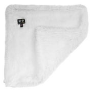 Bessie and Barnie Snow White Luxury Ultra Plush Faux Fur Pet/ Dog Reversible Blanket (Multiple Sizes)