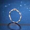 thumbnail image 3 of Anillo de fila de ondas de encaje Nuevo anillo de fila de moda Anillo de vicio Anillo de diamante pequeño Anillo de moissanita, 3 of 5
