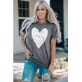 thumbnail image 2 of ABPHQTO Camiseta gris con gráfico estampado en forma de corazón grande para el Día de San Valentín para mujer, 2 of 5