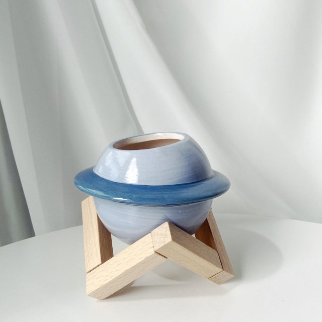 Florero pequeño Perfecl de Cerámica y madera azul
