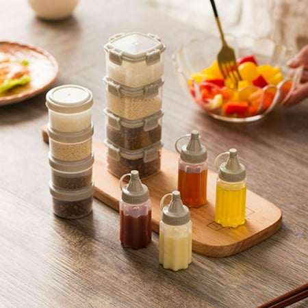 

XWQ 4Pcs Good Airtightness Seasoning Jar Transparent PP Pepper Holder Condiment Dispenser for Restaurant