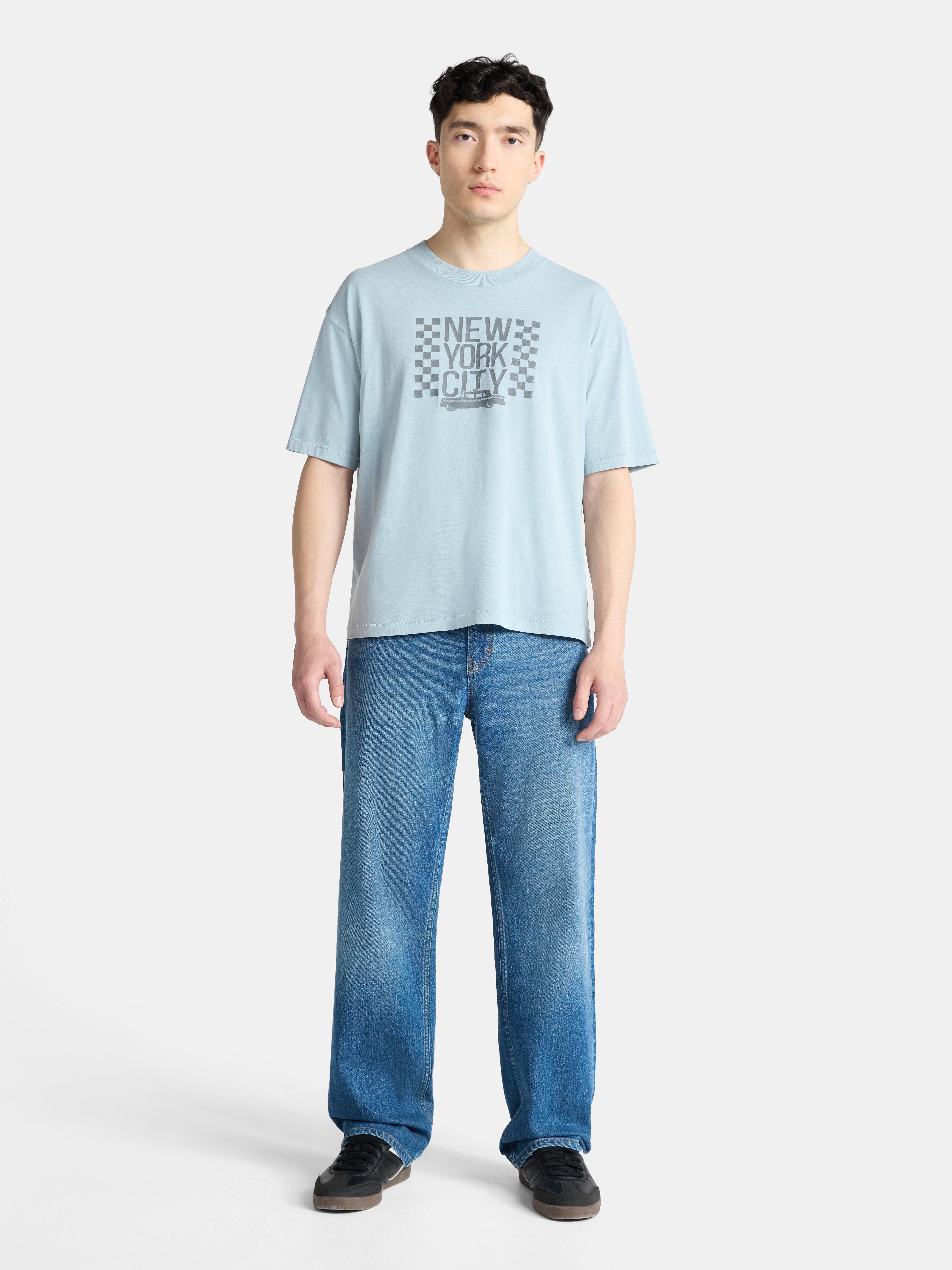 No Boundaries Oversized Boxy Fit Cropped Length New York City Graphic Tee Shirt, Men's & Big Men's, XS-5XL