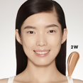 thumbnail image 4 of Corrector Estée Lauder Futurist Soft Touch Brightening, 2 W, 4 of 7