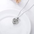 thumbnail image 2 of Collar SOULMEET con medallón de abeja en forma de corazón en plata de ley, 2 of 6