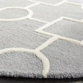 thumbnail image 3 of SAFAVIEH Cambridge Joyce Geometric Wool Area Rug, Silver/Ivory, 6' x 6' Round, 3 of 7