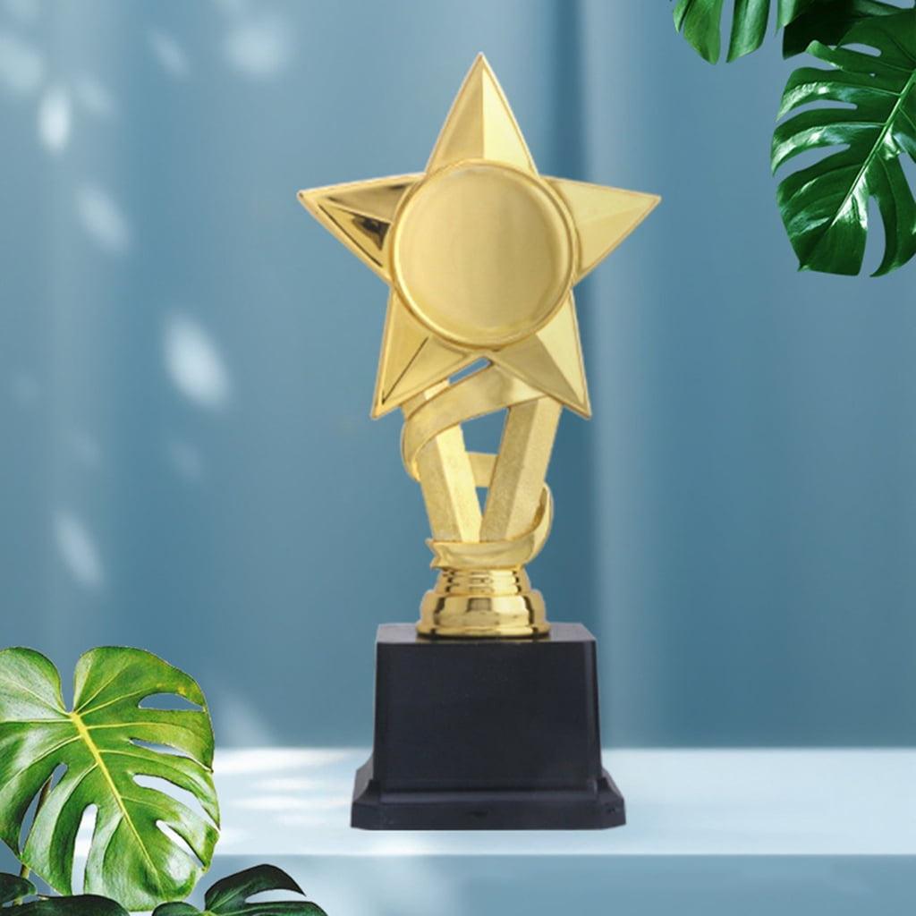 Small Media Large Golden Colored Star Trophies Light weight Star Award Trophies for Winners Of Team Sports