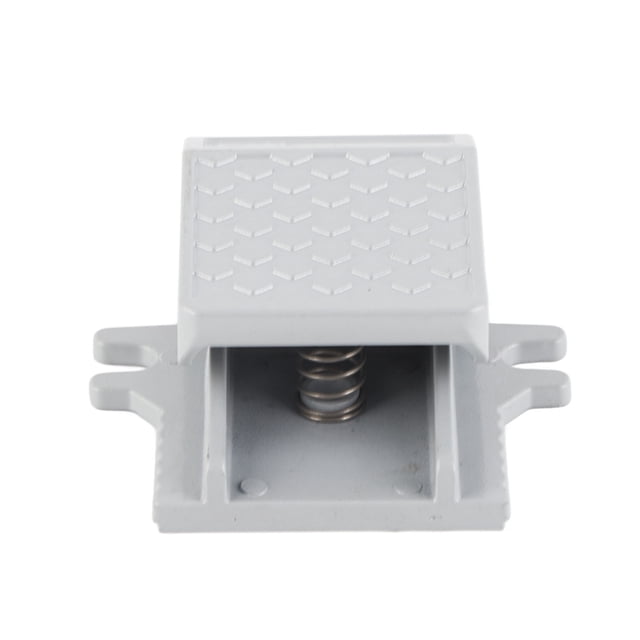 Effortlessly Control Your Sandblasting Machine with our Professional Foot Pedal Switch - The Accessory Tool for Precision Sandblasting
