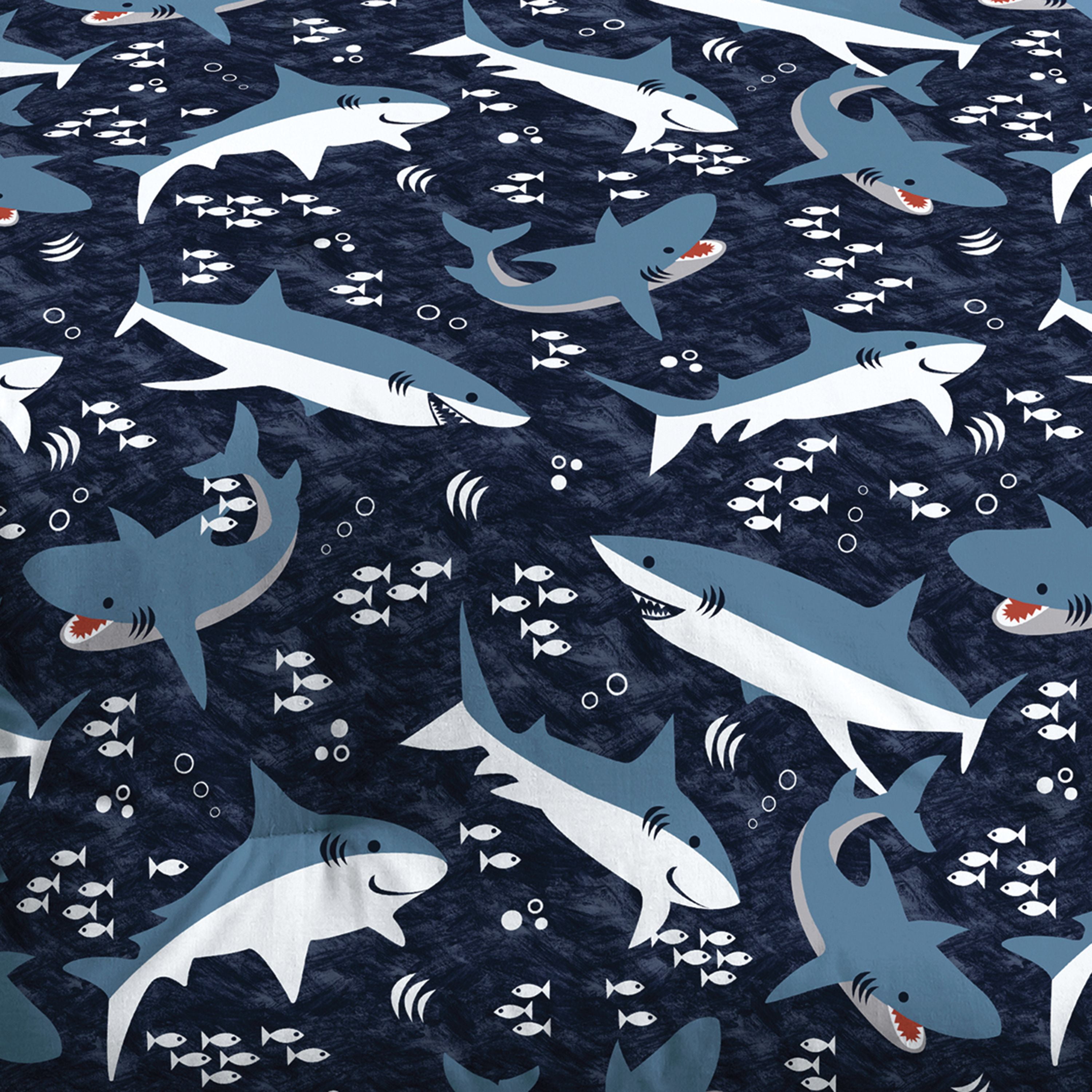 Dream Factory Sharks Full/Queen 3 Piece Mini Comforter Set, Printed Pattern, Polyester, Cotton, Navy, Child, Unisex