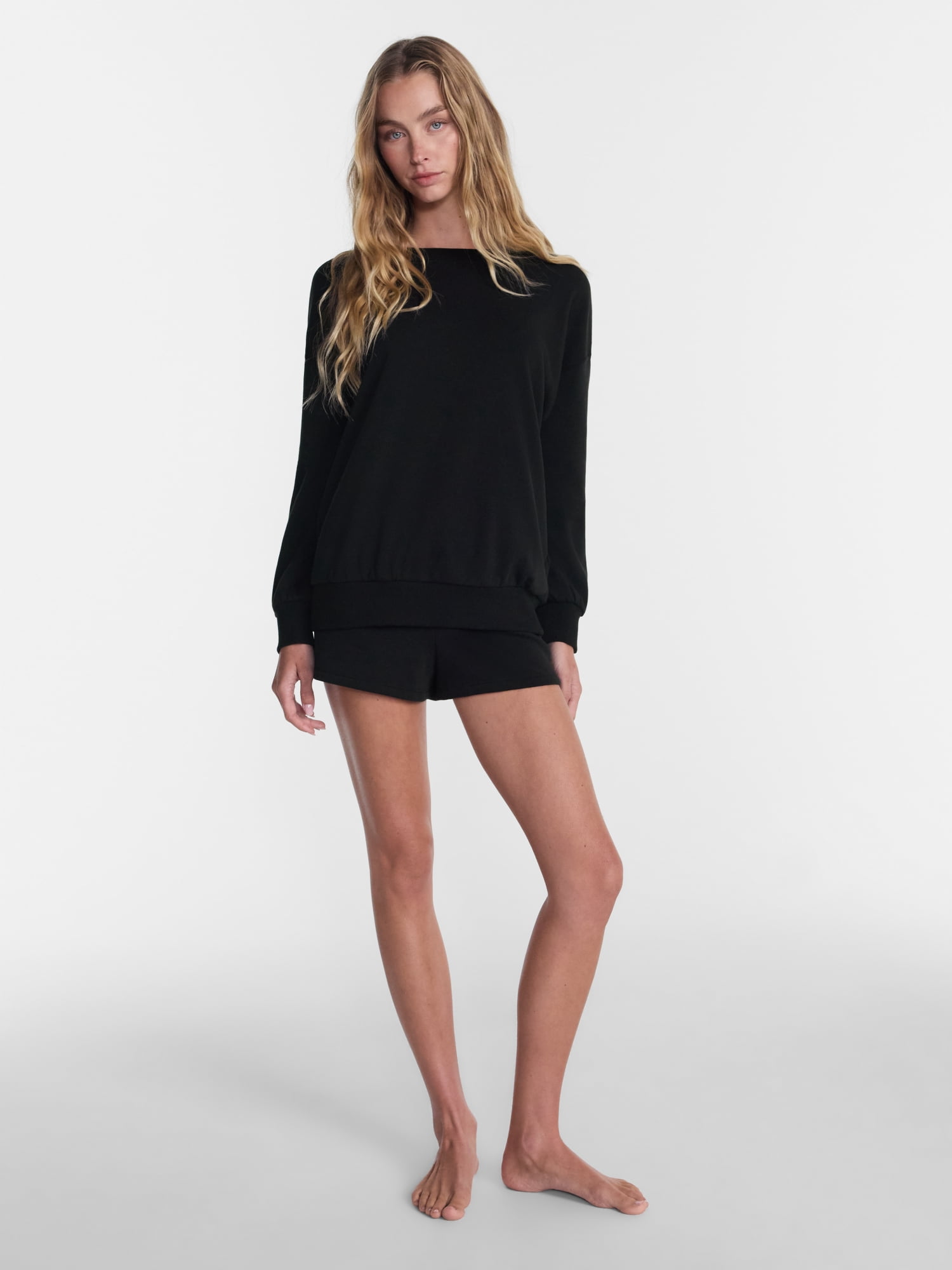 No Boundaries Pullover Crewneck Sleep Top with Long Sleeves, Women's XXS-3X