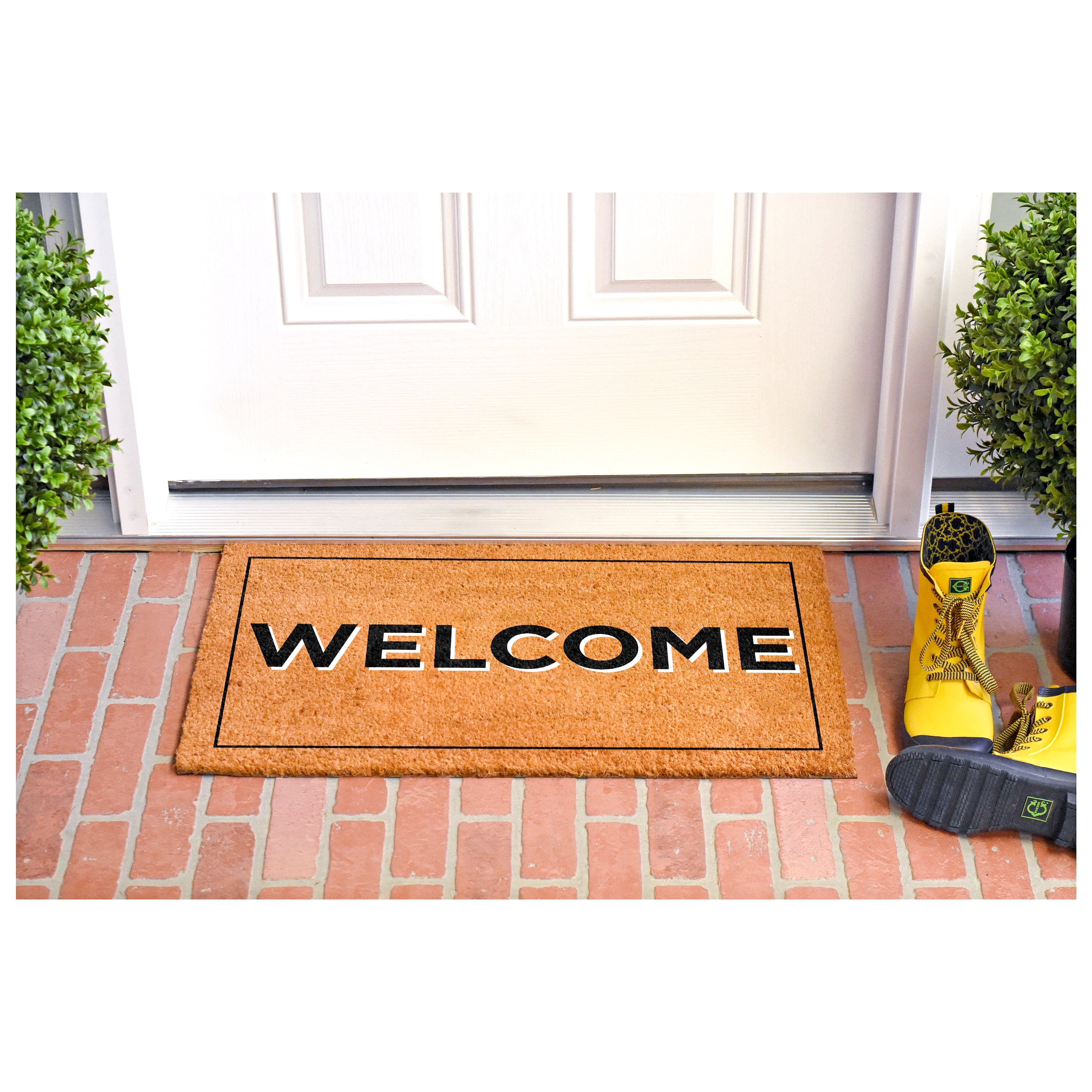 Calloway Mills 112281729 White Trio Heart Doormat 17" x 29"