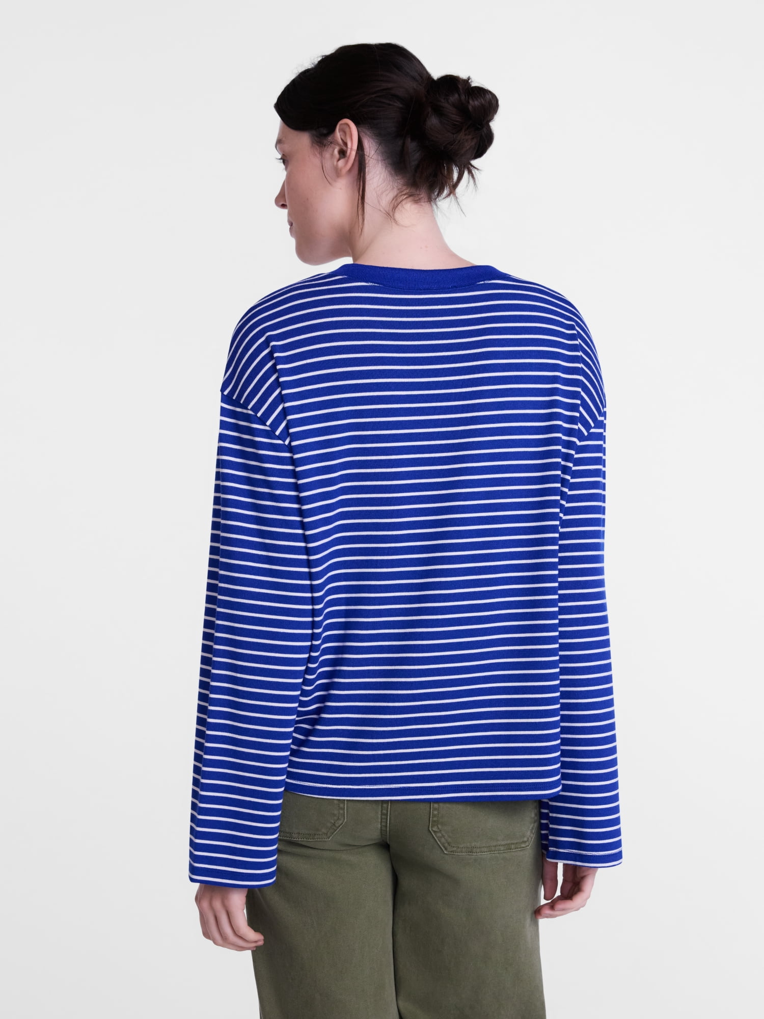 Scenario Women's and Women's Plus Relaxed Tee with Long Sleeves, Sizes XS-4X