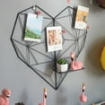 thumbnail image 3 of Estantes de pared de hierro en forma de corazón, estantería artística, estante de rejilla en forma de corazón, caja flotante, decoración de pared de malla, fotos, soporte para postales, 3 of 8