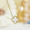 thumbnail image 4 of JeenMata Collar con Colgante de Flor Blanca Bañado en Oro Amarillo, 4 of 6