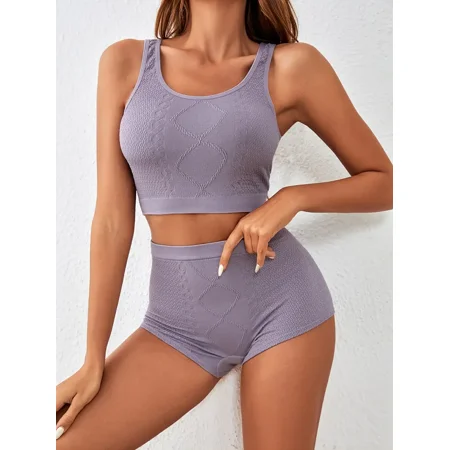 

Casual Knitted Seamless Suspenders Pajamas Set Comfort Fit Camisole Top & Comfort Shorts Women‘s Loungewear & Sleepwear