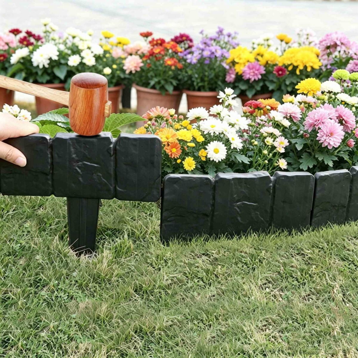 Plastic Lawn Edging, Interlocking Garden Landscape Border, 20‑Piece 16ft Flexible PP Garden Edging for Flower Beds, Walkways and Lawn Landscaping