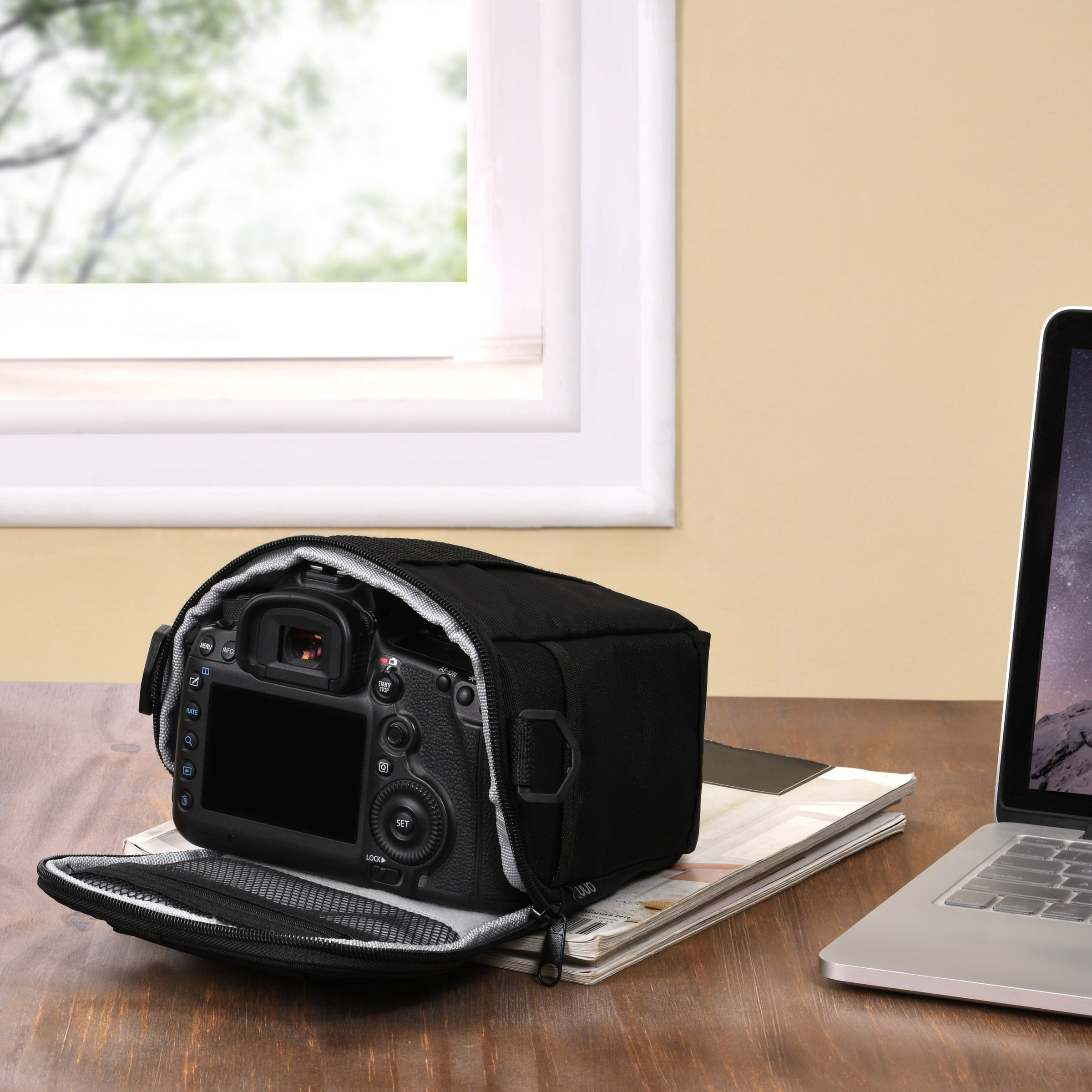 Onn SLR Basic Camera Carrying Case with Strap, 7x6x3.5 Inch