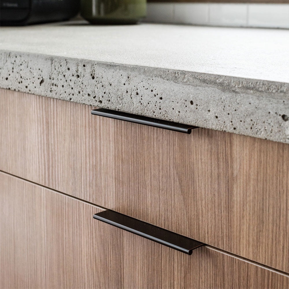 Satanga Edge Finger Tab Pull For Cabinets Kitchen Concealed Drawer Pulls Aluminum Hidden Back Mount Door Handle For Home 10Pack Modern Brushed Brass 3-3/4\" Hole Center Easy Installation