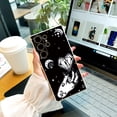 thumbnail image 3 of "Mejore la seguridad de su iPhone con una funda de goma TPU flexible a prueba de golpes que presenta un moderno diseño con estampado de dibujos animados", 3 of 4