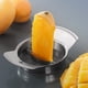 thumbnail image 4 of Separador de pulpa de fruta 304 Divisor de acero inoxidable | Removedor manual de corazones de frutas | Utensilio de cocina fácil de limpiar | Mango de agarre cómodo | 15,6x13x3,5cm | 1 Pieza, 4 of 5