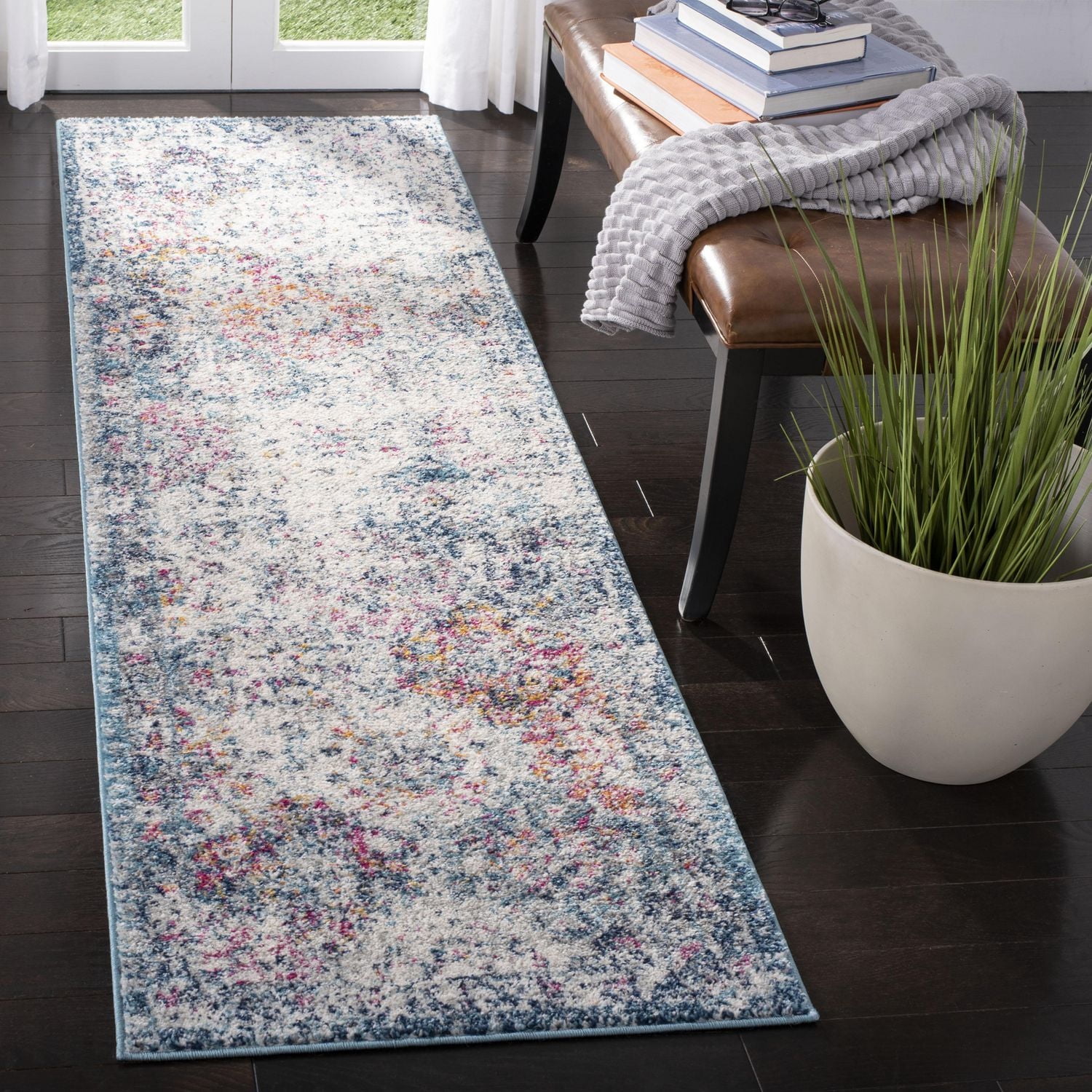 SAFAVIEH Madison Judith Geometric Floral Area Rug