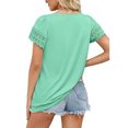 thumbnail image 4 of Blusa de manga corta con costuras de encaje, camiseta informal holgada de manga corta de color puro para mujer, verde claro XXL, 4 of 6