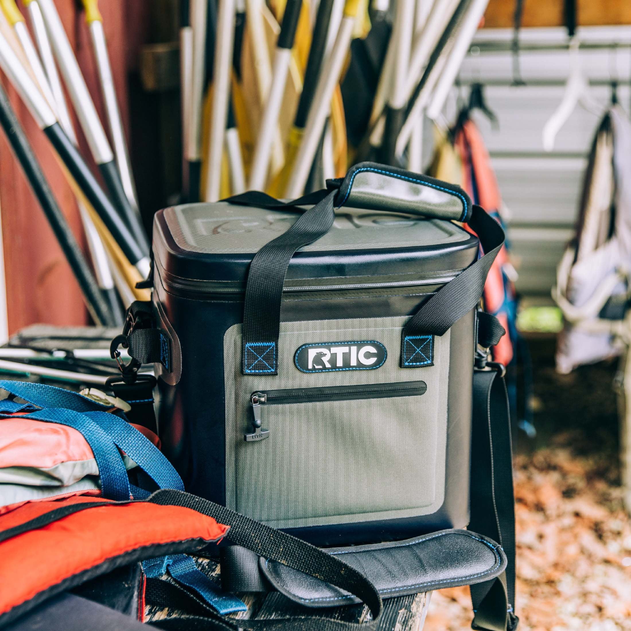 RTIC 12 Can Ultra-Tough Soft Cooler, 10 Qt, Leakproof, Waterproof Zipper, Blue & Grey, Soft Pack Cooler
