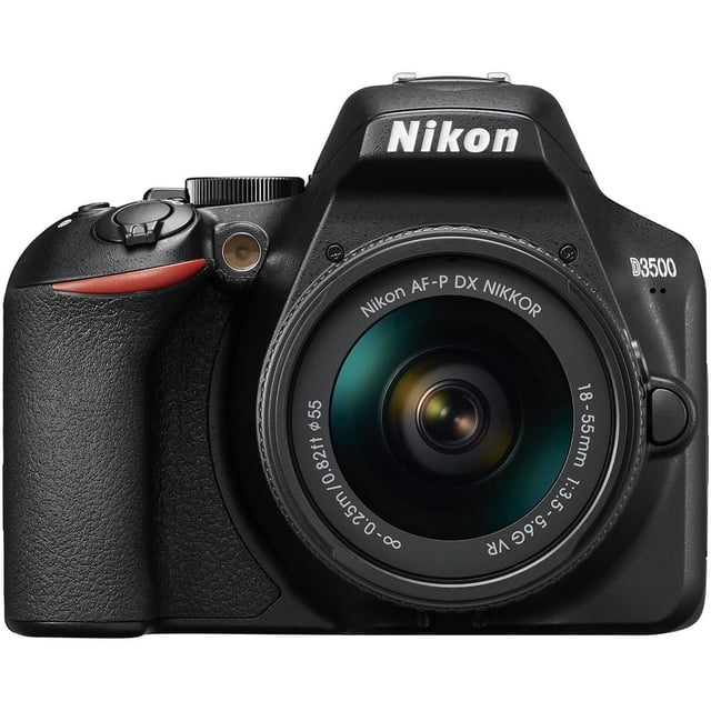Cámara DSLR Nikon D3500 con lente de 18-55 mm usada