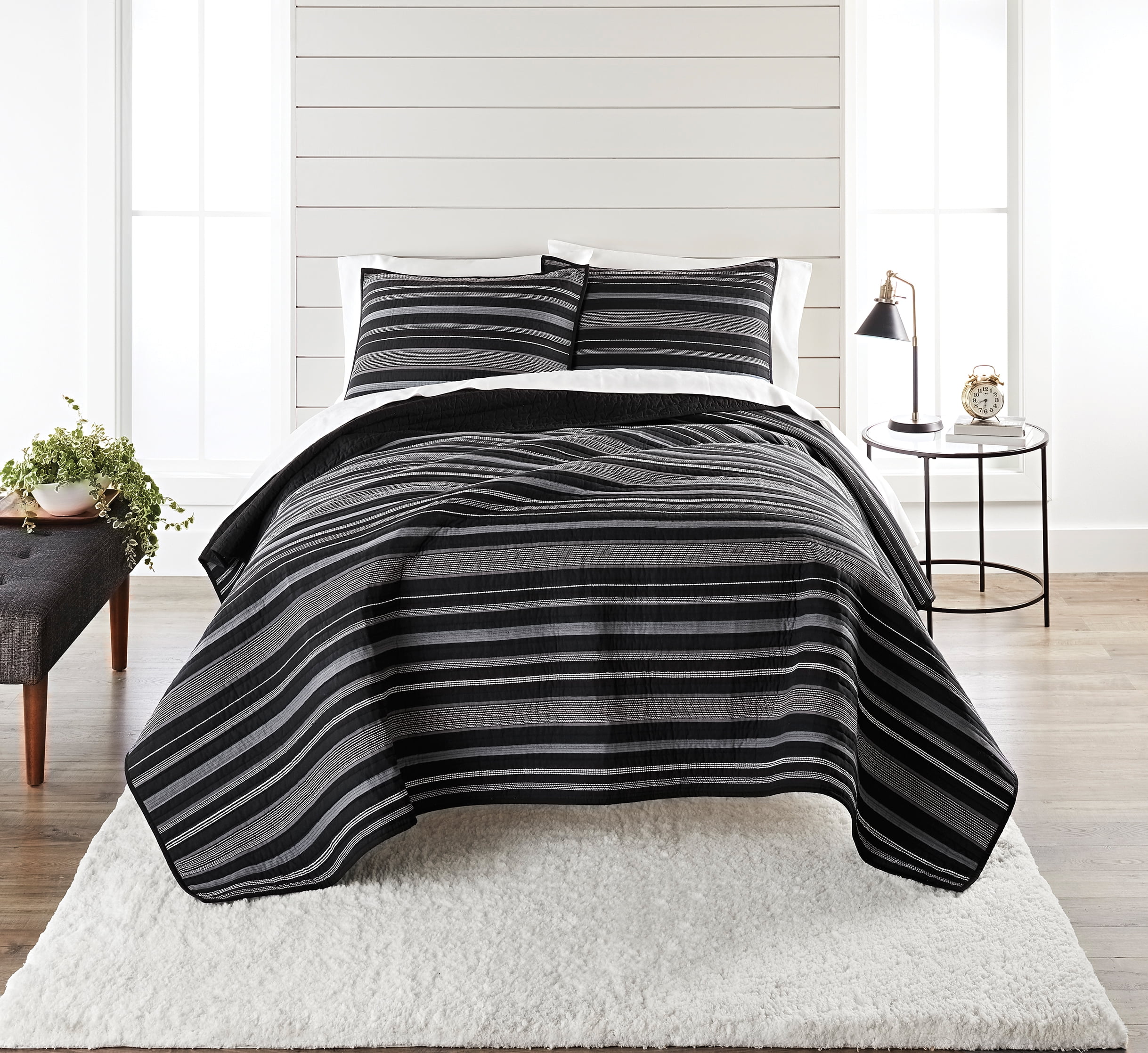Better Homes & Gardens Stripe King Quilt