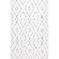 thumbnail image 1 of Beaulah Shaggy Blanc 4' x 6' Tapis de Zone, 1 of 4