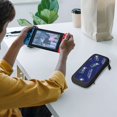 thumbnail image 3 of Bolsa de almacenamiento para la consola Switch La bolsa de almacenamiento para la consola Switch también es adecuada para auriculares, cables de carga y otros accesorios pequeños para Switch., 3 of 5