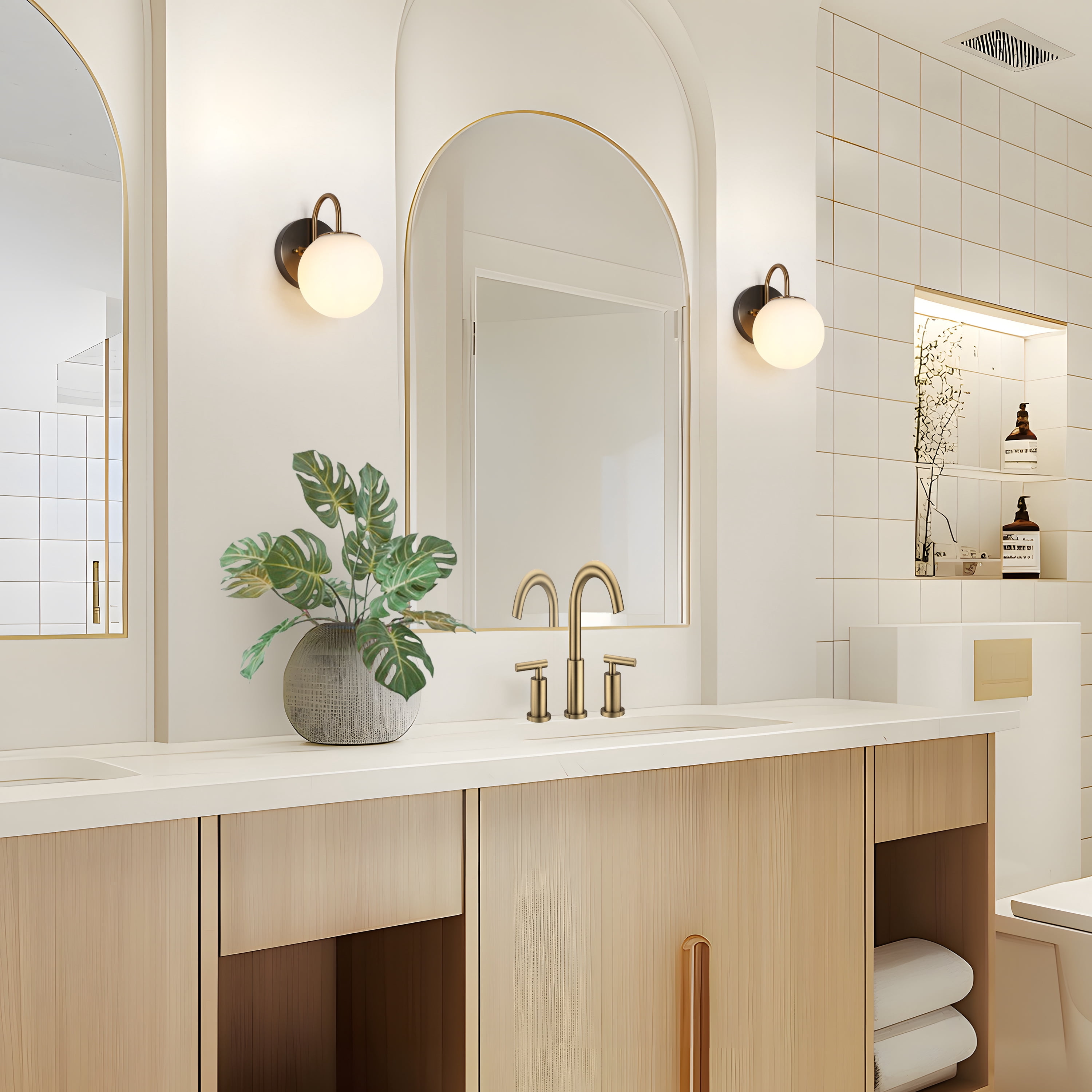 Aladarimostinin 5.3-in W 1 -Light Polished Gold Wall Sconce