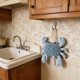 thumbnail image 5 of CaiYueKe Crab Hand Towel, Cute Animal Shaped Hand Towel, Super Absorbent Kitchen Towel, Fun Bath Towel, Novelty Crab Washcloth, Drying Hands Dish Towel, Bathroom Kitchen Decor, 5 of 7