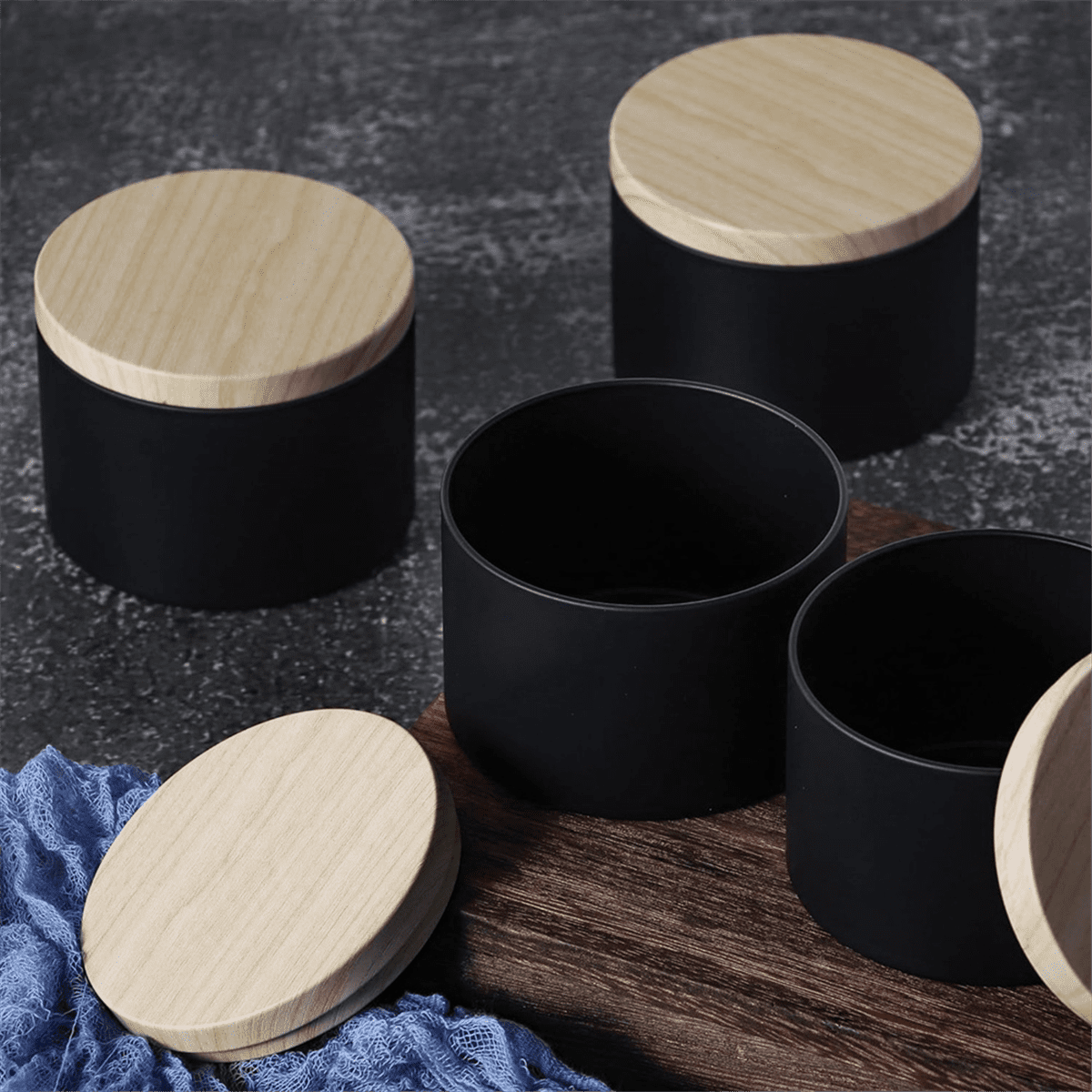 24 Pack 4 Oz Black Candle Tins with Lids, 4Oz Candle Jars for Making Candles Bulk