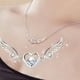 thumbnail image 4 of Collar de circonita con alas de ángel, moderno y femenino., 4 of 9