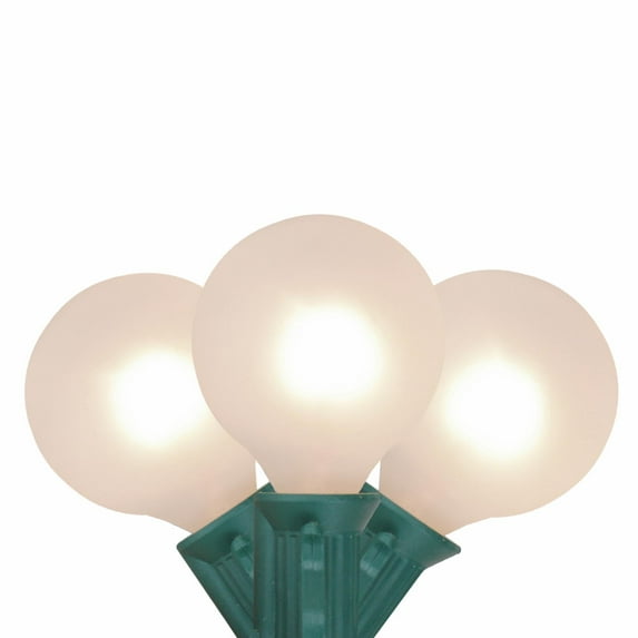Northlight 10 Count G50 Globe Patio Christmas Light Set with 9 ft. wire and 12 in. Spacing