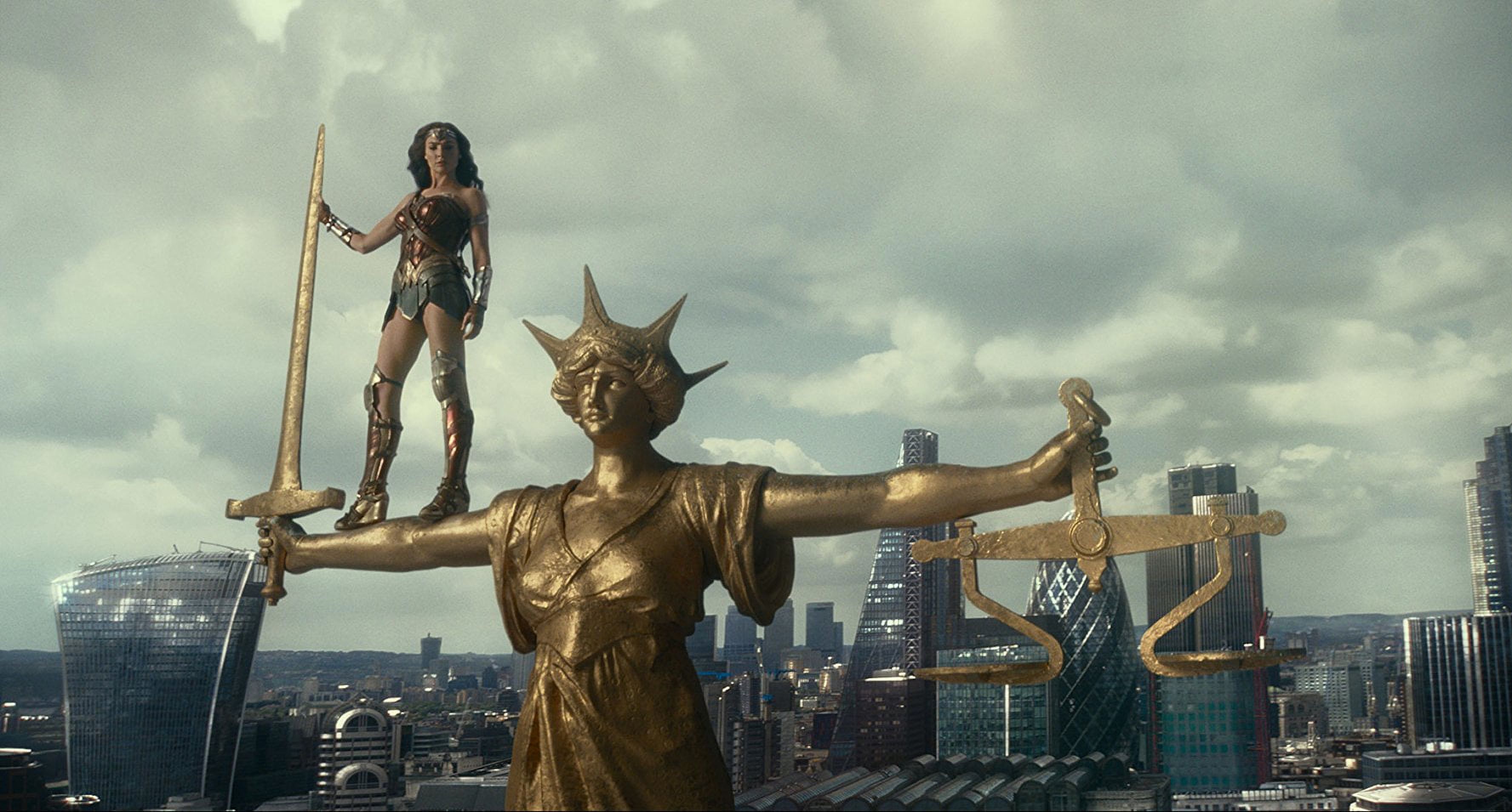 Justice League (2017) (Blu-ray) - image 5 of 6