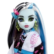 Monster High Frankie Stein Fashion Doll with Blue & Black Streaked Hair, Accessories & Pet
