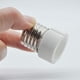 thumbnail image 3 of Adaptador de cerámica EMNOOTI E26 a GU10 para casquillo de bombilla, 660 W, 250 V, 3 of 7