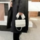 thumbnail image 3 of Bolso cruzado de celosía de PU para mujer, bolso de mano de color sólido con correa de felpa (blanco) Tmvgtek Para estrenar, 3 of 9