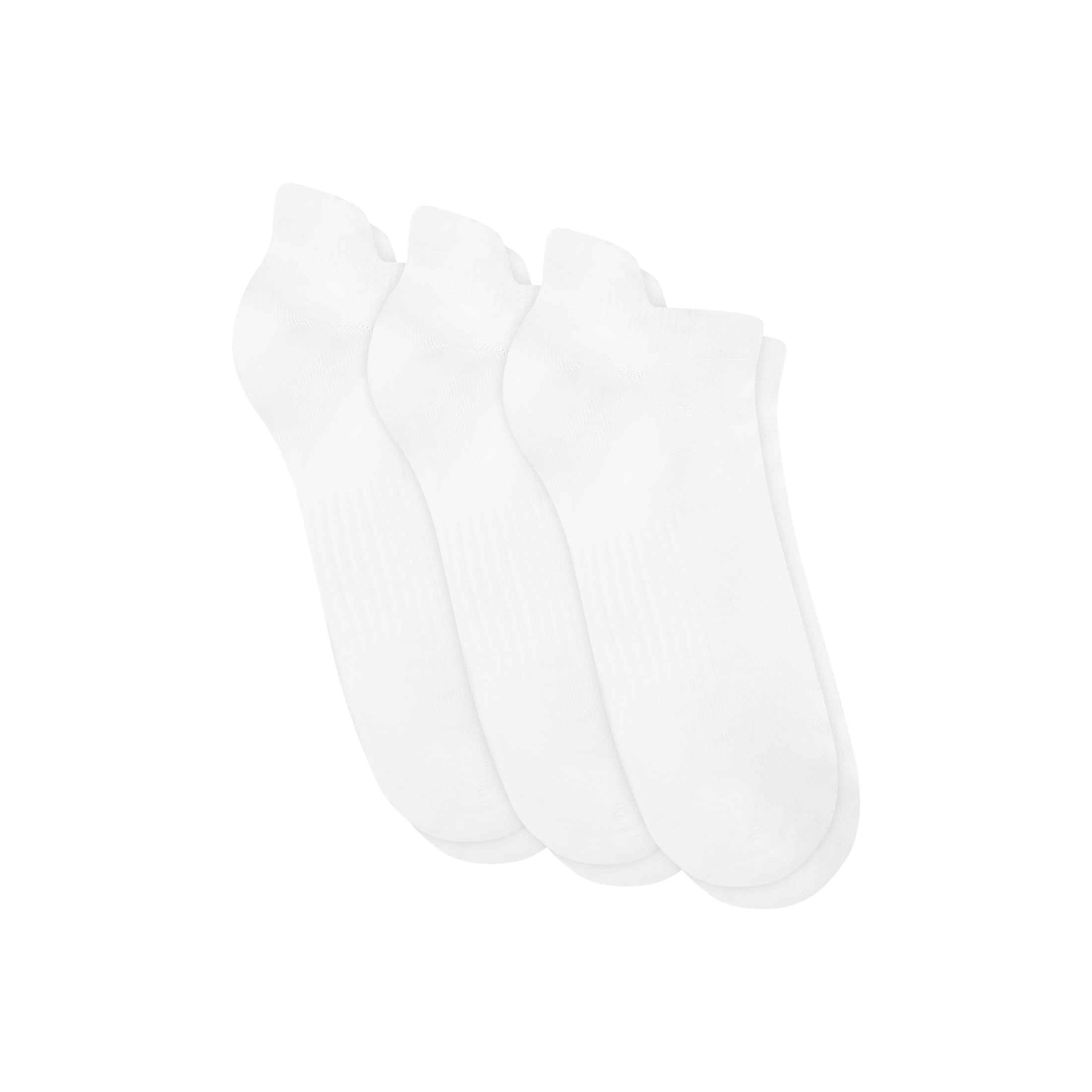 Hanes Mens No-Show Socks Value Pack, 3-Pack, Moves X-Temp 360-Degree Stretch Socks with Heel Shield