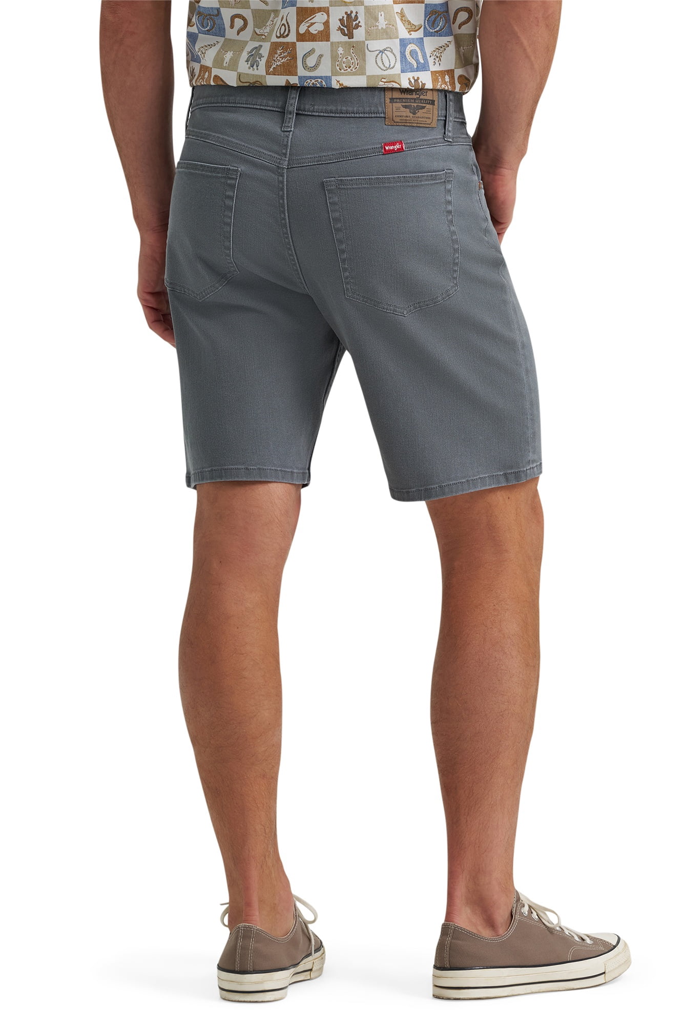 Wrangler® Men's Regular Fit Five Pocket Stretch Denim Short