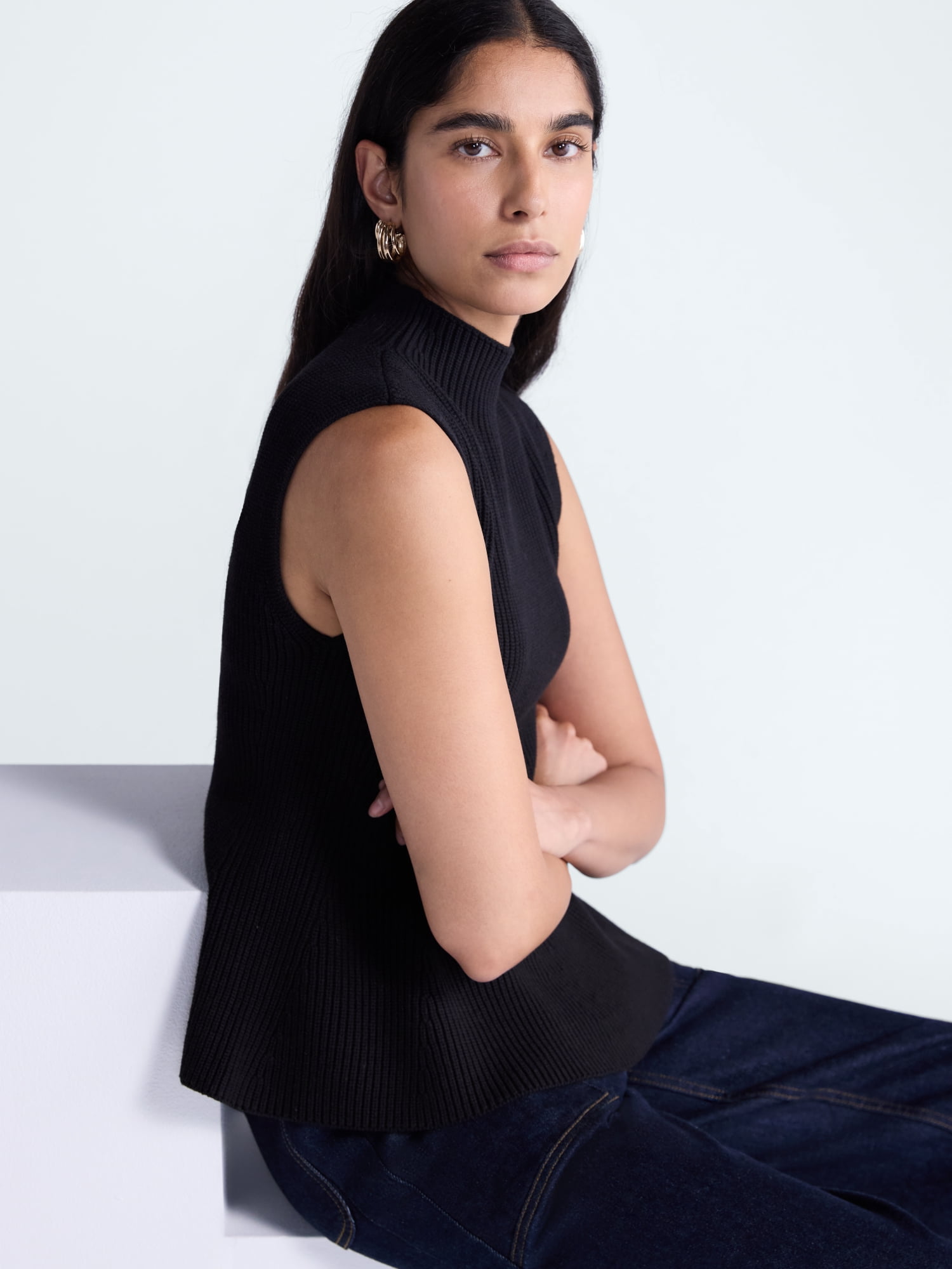Scoop Women's and Women's Plus Sleeveless Mock Neck Peplum Sweater Tank, Sizes XS-4X