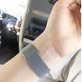 thumbnail image 2 of Correa de Acero Inoxidable con Protector para Apple Watch, 2 of 5