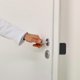 thumbnail image 4 of Protector de pared de topes de puerta, Protector de perilla de puerta de silicona, Protector de pared, silenciador de parachoques de manija de puerta autoadhesivo, 6 uds., 4 of 5