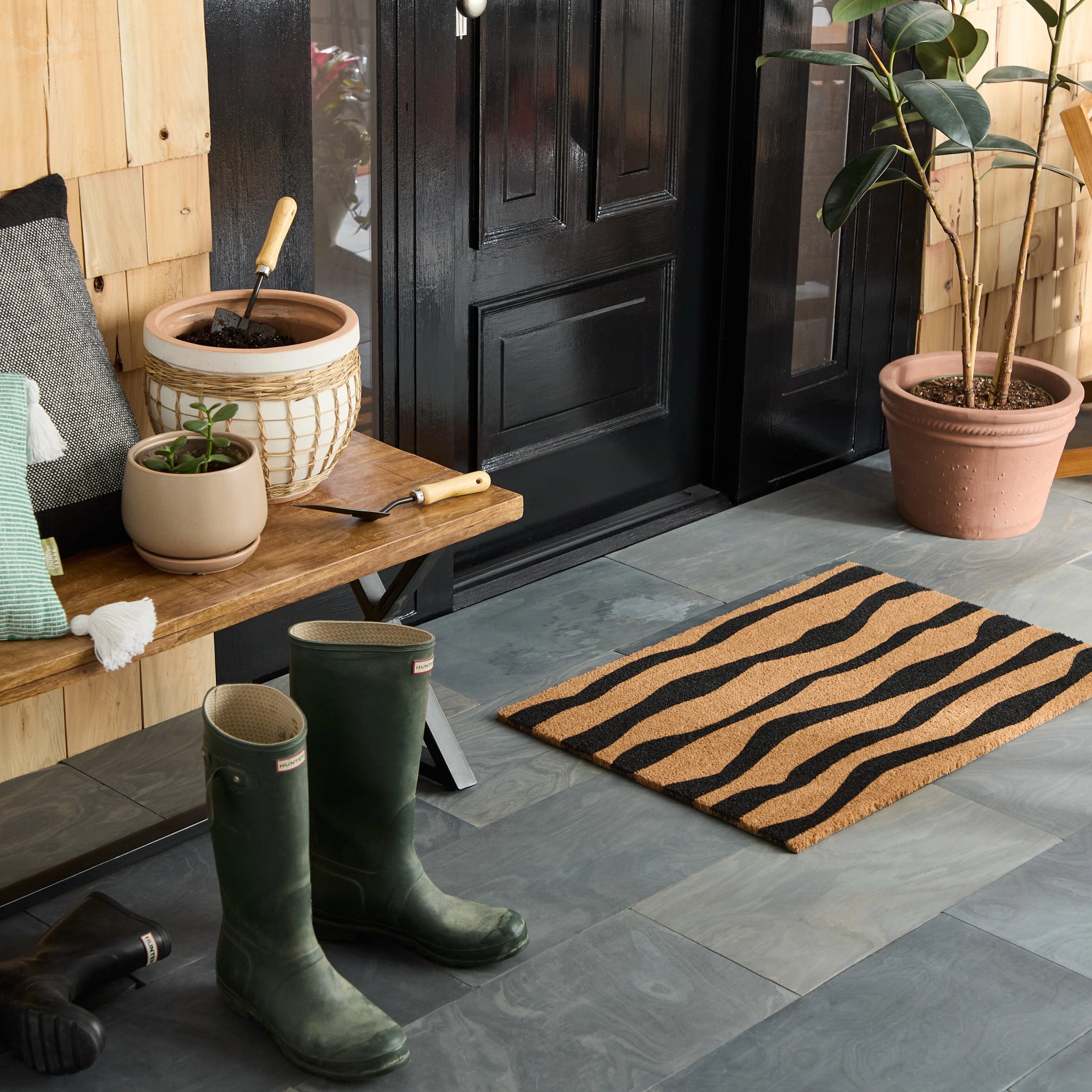 TOWN & COUNTRY TERRA Ravine Abstract Mountain Outdoor Door Mat, Natural Coir, Heavyweight, Non-Slip Entryway Mat, Black, 18"x30"