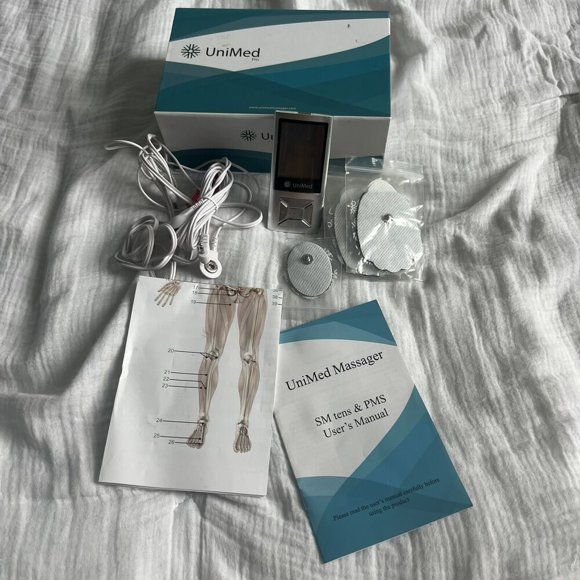 UniMed Massager SM9156 with box without charger not tested with pads